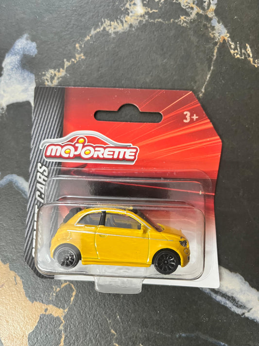 Majorette Street Cars – Fiat 500e (Sunburst Yellow, 2025 Edition)