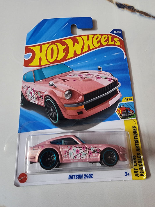 Hot Wheels 2025 M Case : Datson 240Z