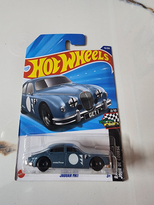 Hot Wheels 2025 M Case : Jaguar MK1