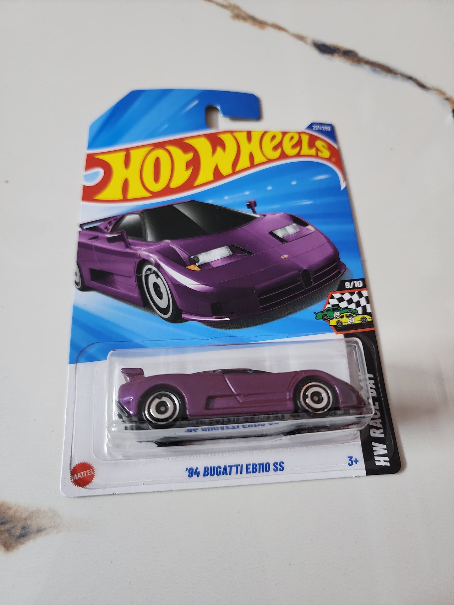 Hot Wheels 2025 L Case : 94 Buggati EB110 SS