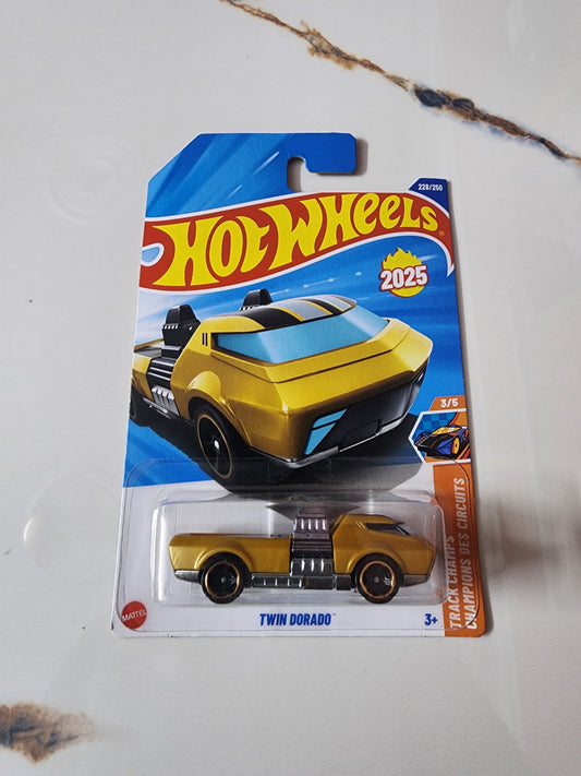 Hot Wheels 2025 M Case : Twin Dorado