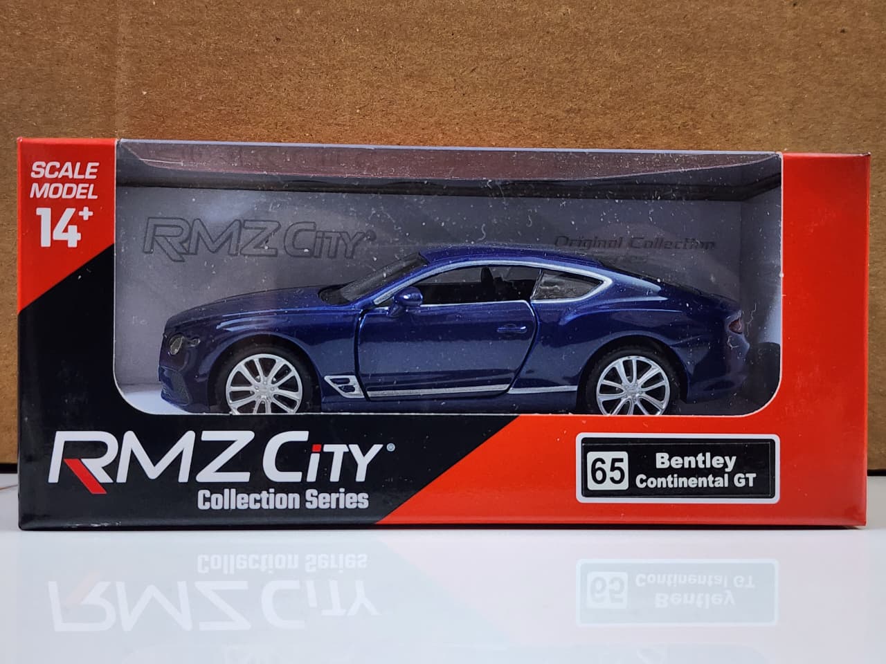 RMZ City: Bentley Continental GT