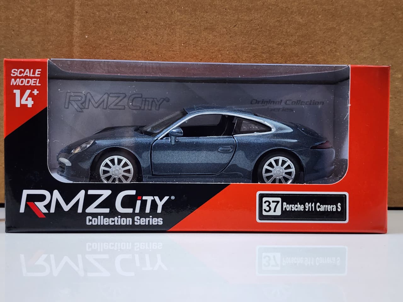 RMZ City: Porsche 911 Carrera S