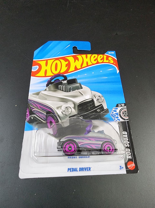 Hot Wheels Mainline E Case 2026: Pedal Driver