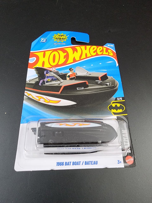Hot Wheels Mainline E Case 2026: 1966 Bat Boat/ Bateau