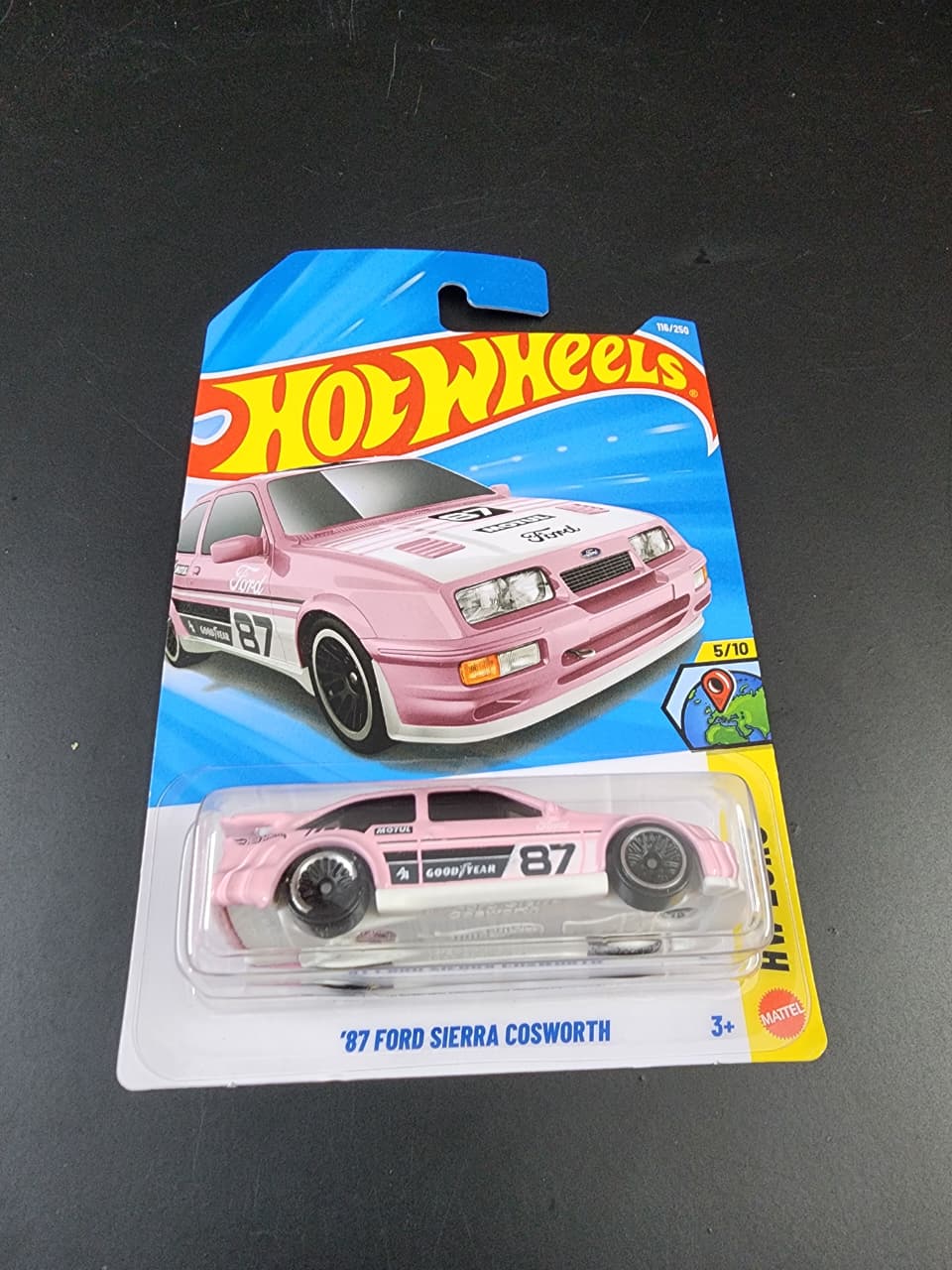 Hot Wheels Mainline E Case 2026: 87 Ford Sierra Cosworth