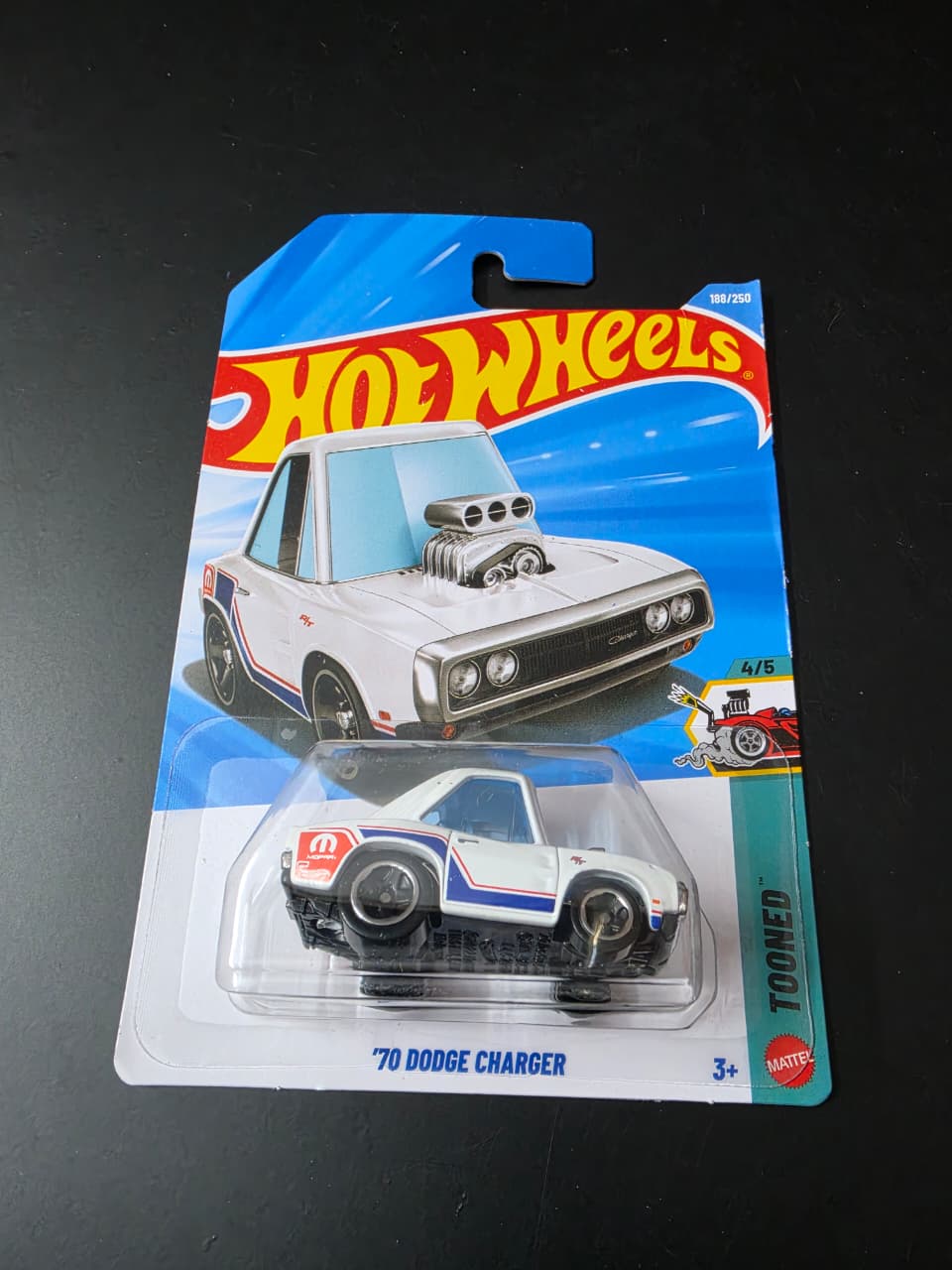 Hot Wheels Mainline J Case 2026 : Haulerback – Zoomsters India