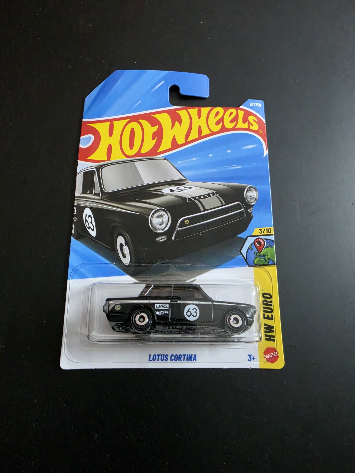 Hot Wheels Mainline L Case 2026 : Lotus Cortina