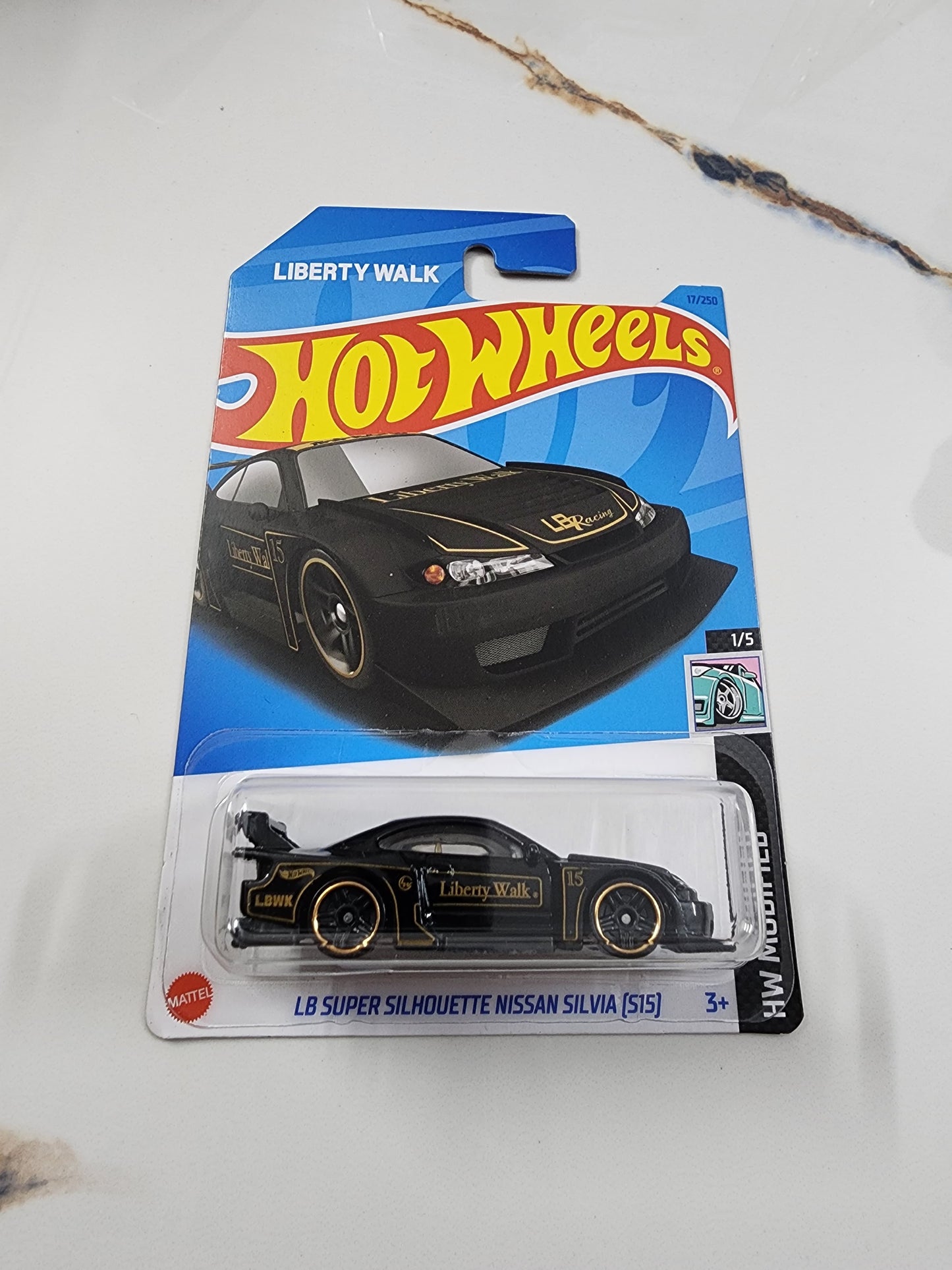 LB Super Silhouette Nissan Silvia (S15) ( Imported )