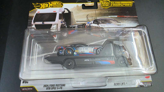 Hot Wheels Team Transport 2026 :2024 Ford Mustang RTR Spec-5D & Aero Lift