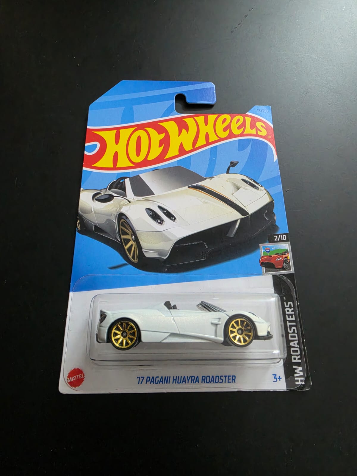 Hot Wheels Mainline : 17 Pagani Huayra Roadster (Imported)