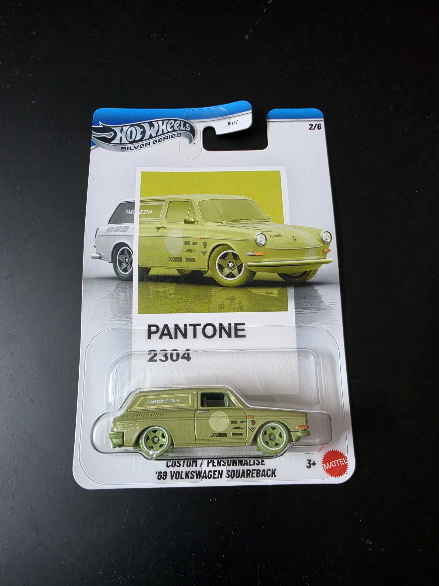 Hot Wheels Silver Series 2026 Pantone : Custom/ Personnalise 69 Volkswagen Squareback - Zoomsters India