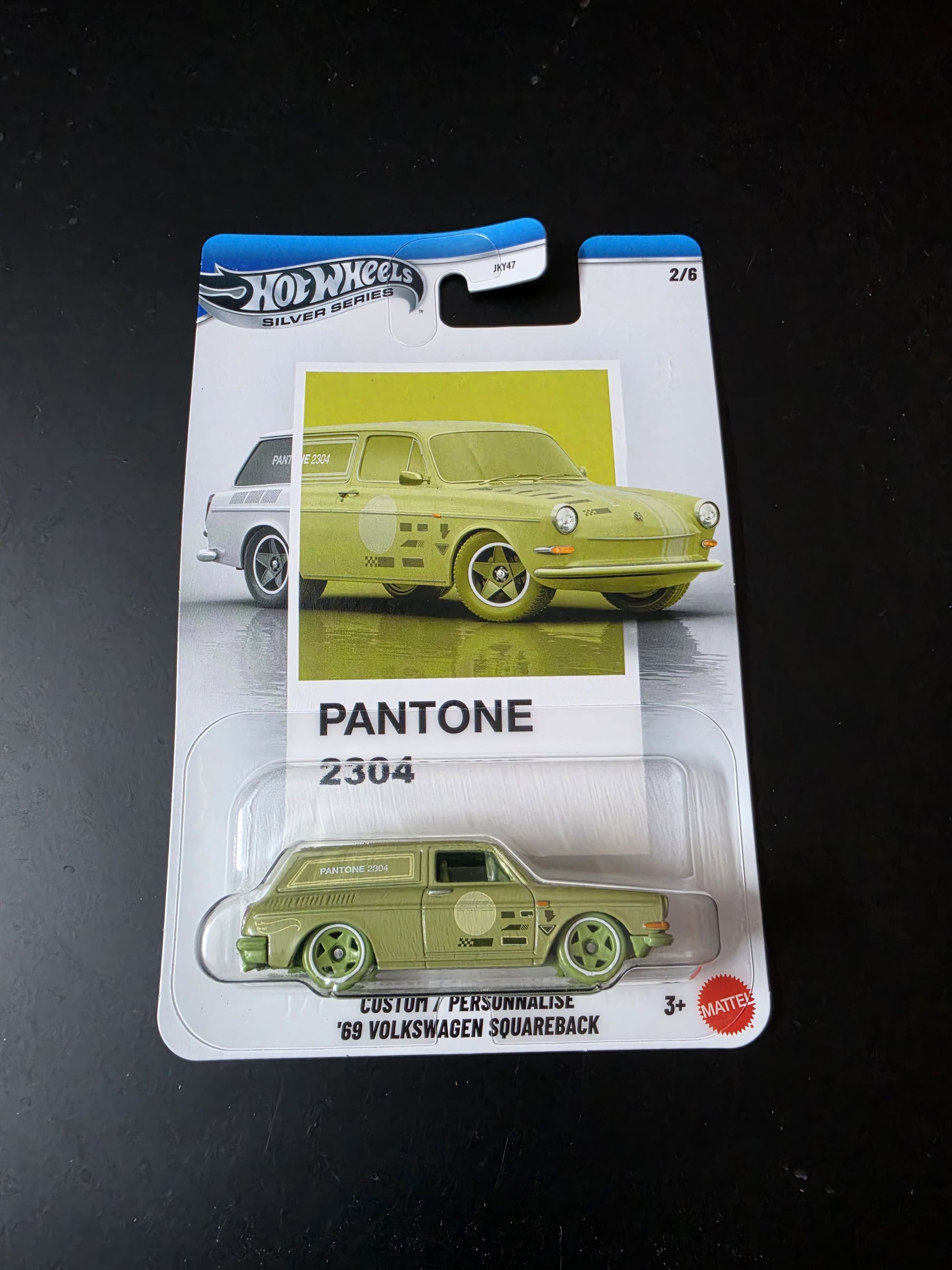 Hot Wheels Silver Series 2026 Pantone : Custom/ Personnalise 69 Volkswagen Squareback - Zoomsters India