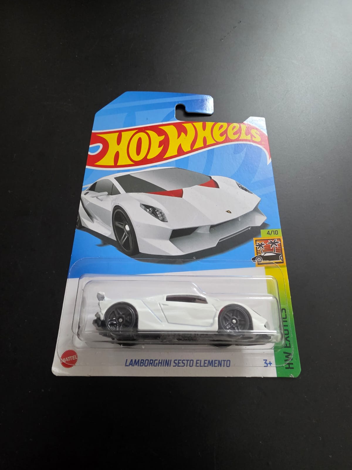 Hot Wheels Mainline  : Lamborghini Sesto Elemento  (Imported)