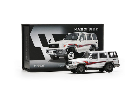 Massdi 1:64 1994 Toyota land Cruiser LC76 White