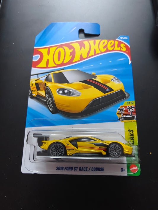 Hot Wheels Mainline F Case 2026 Treasure Hunt : 2016 Ford GT Race/ Course