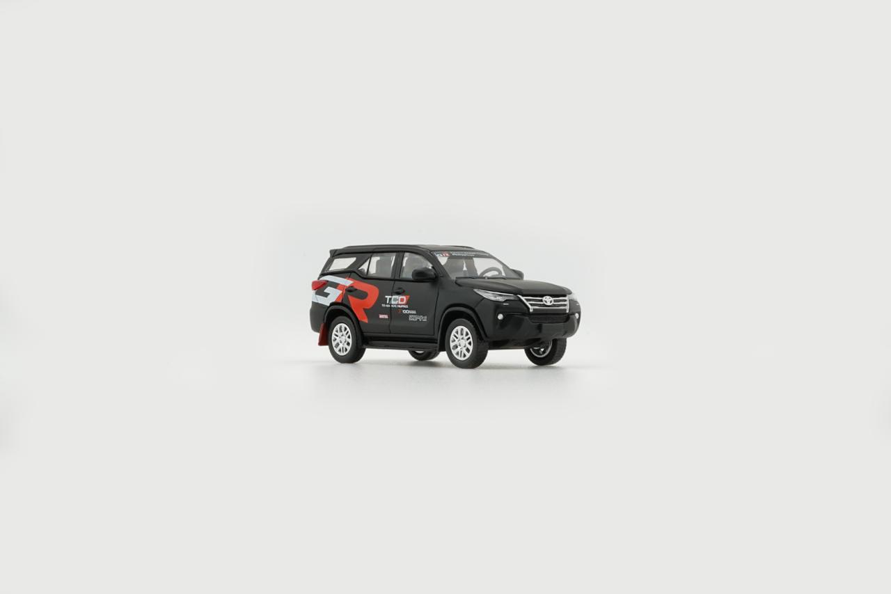 BMC Model Toyota Fortuner GR Toyota Gazoo Racing - Zoomsters India