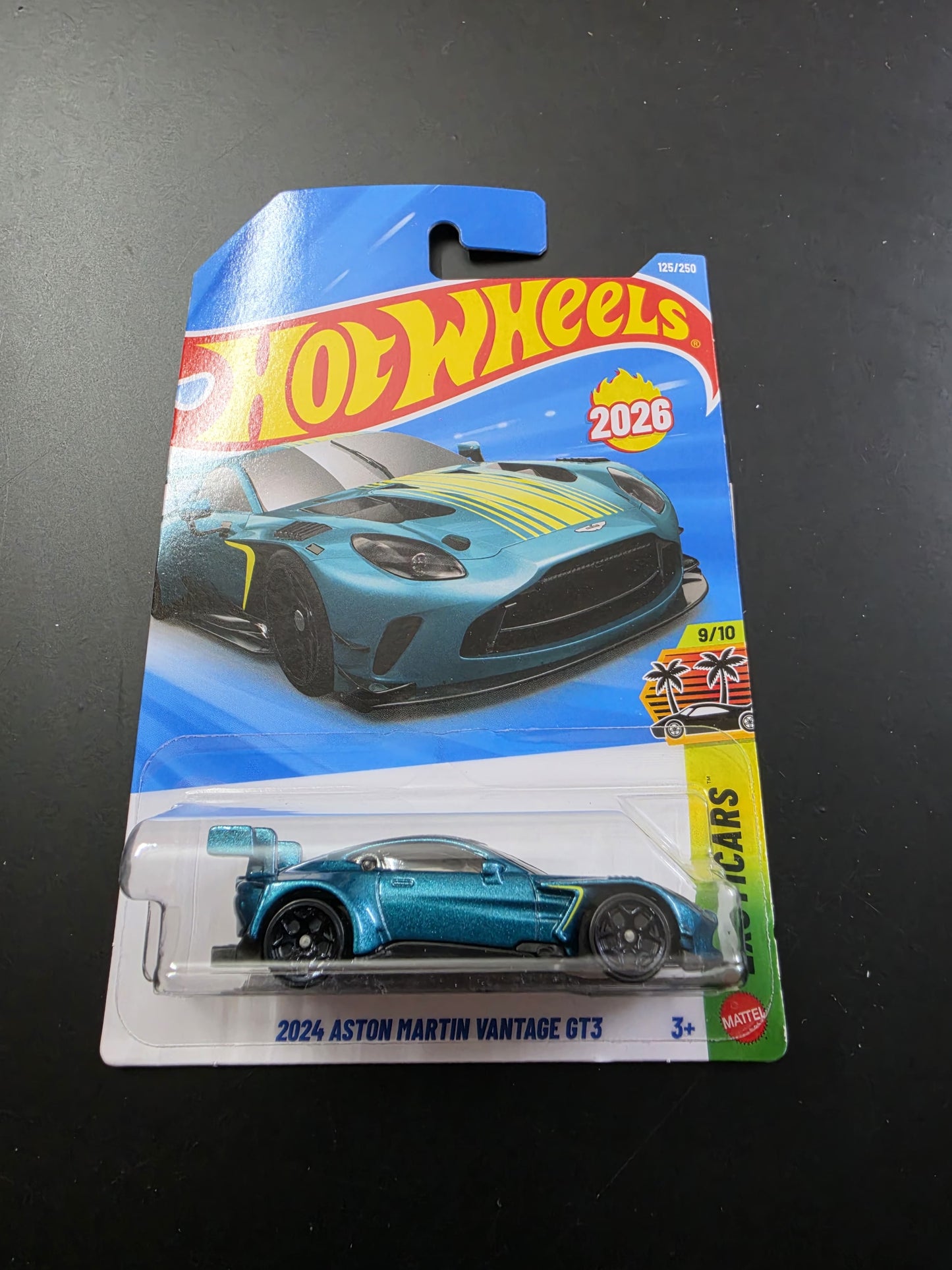 Hot Wheels Mainline G Case 2026: 2024 Aston Martin Vantage GT3