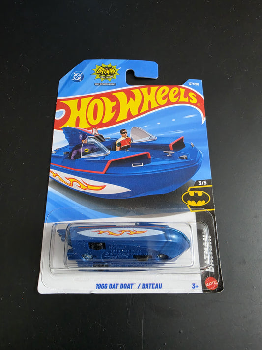 Hot Wheels Mainline Q Case 2026 : 1966 Bat Boat / Bateau