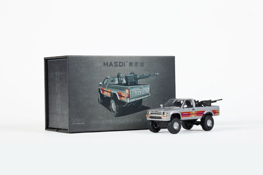 Massdi 1:64 1994 Toyota Hilux LN107 Grey