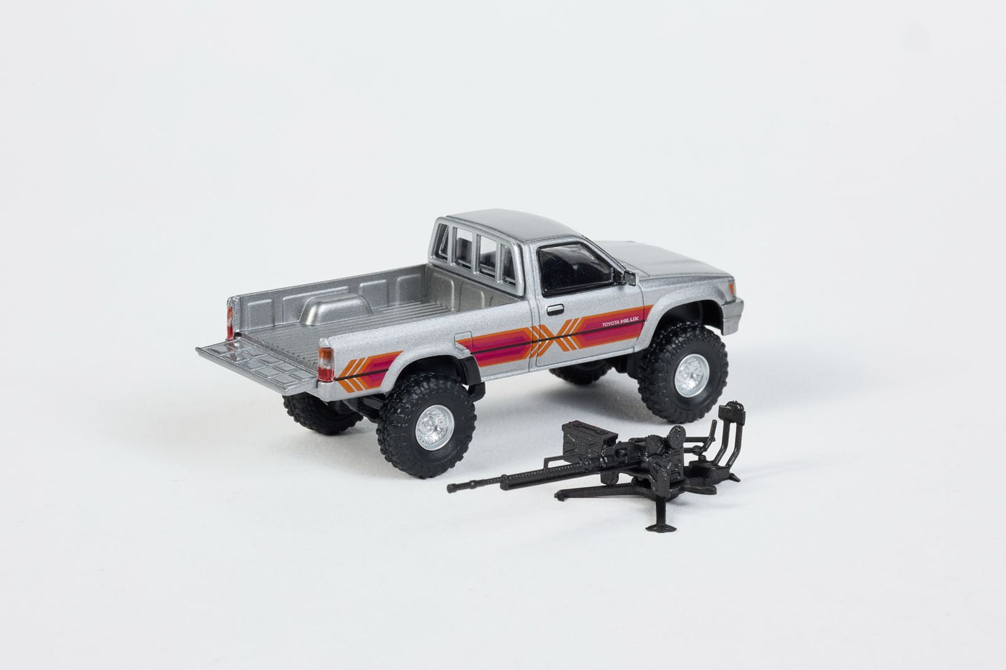 Massdi 1:64 1994 Toyota Hilux LN107 Grey
