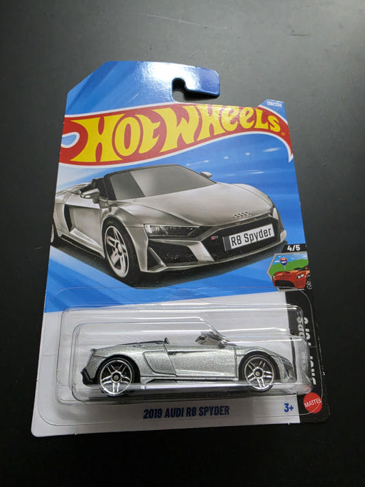 Hot Wheels Mainline P Case 2026 : 2019 Audi R8 Spyder