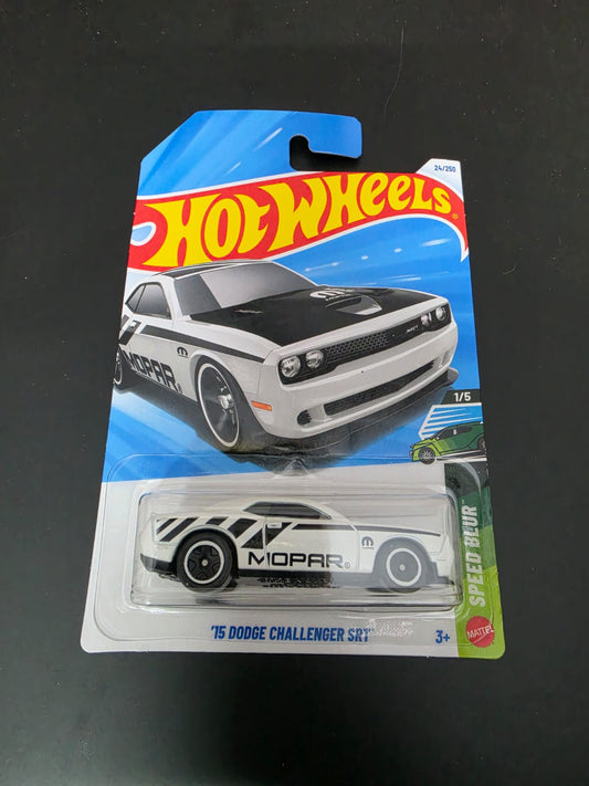 Hot Wheels Mainline A Case 2027 :  15 Dodge Challenger SRT