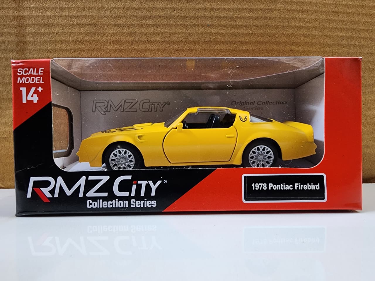 RMZ City 1978 Pontiac Firebird 1:36 Diecast Model